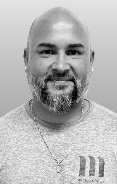 team_portrait_02